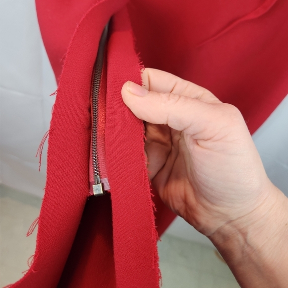 Lanvin Red Wool Raw Seam Asymmetric Dress size 12(44fr) in EUC - Picture 9 of 16